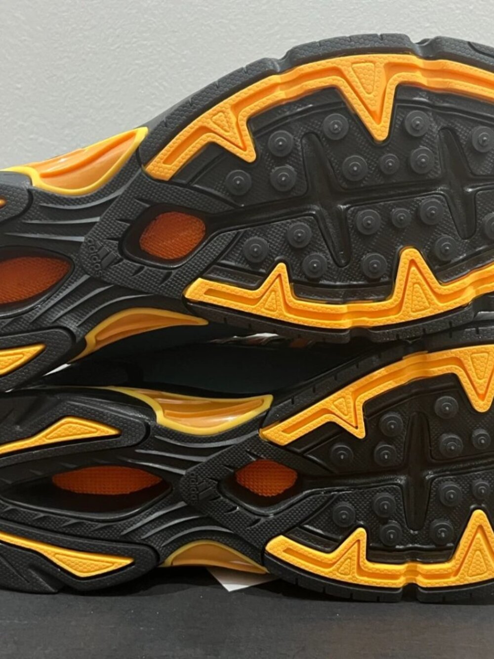 ADIDAS Temper Run 2 - Picture 6 of 7